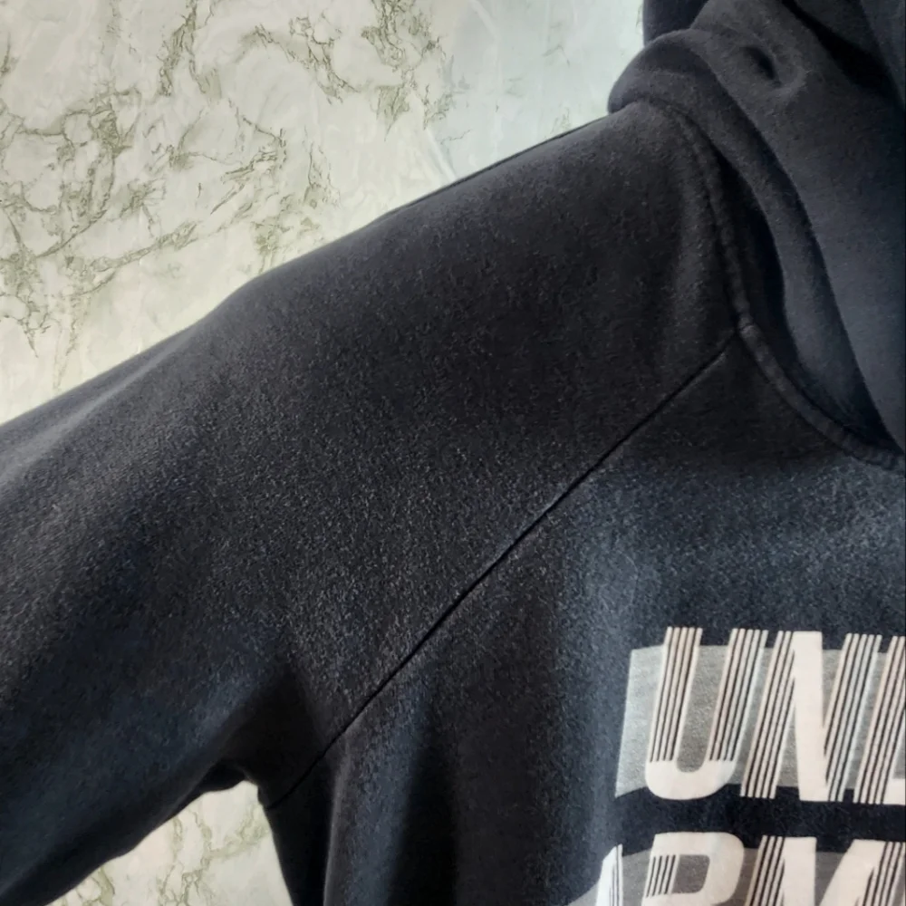 Under Armour Pullover Black Hoodie